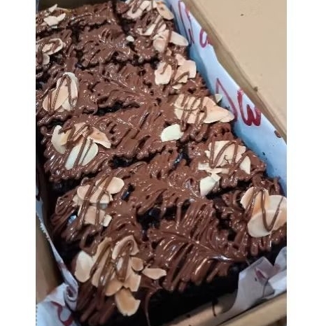 

brownies/fudgy brownies