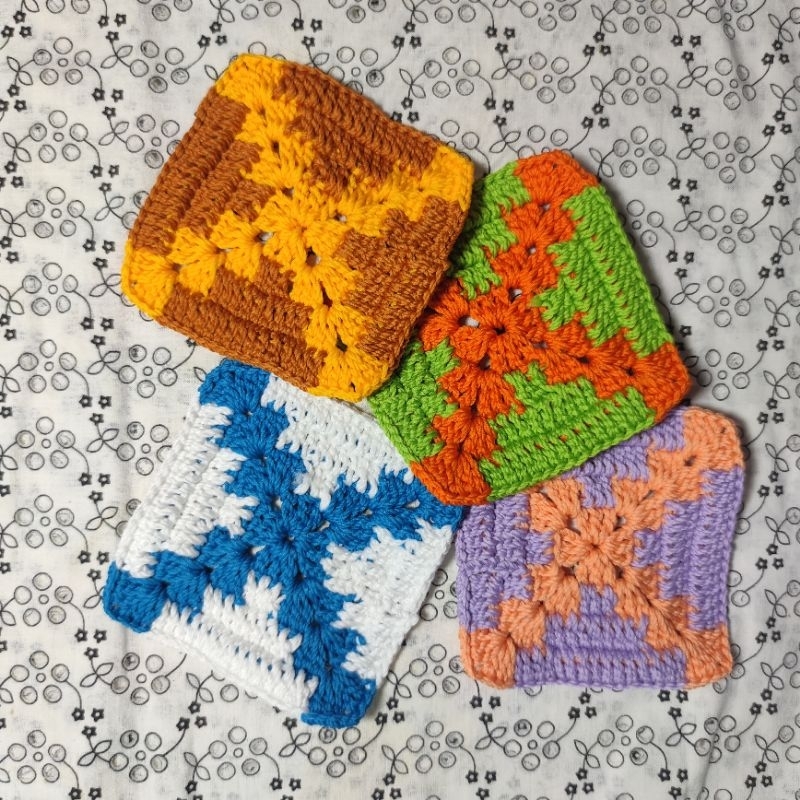 GRANNY SQUARE CROCHET