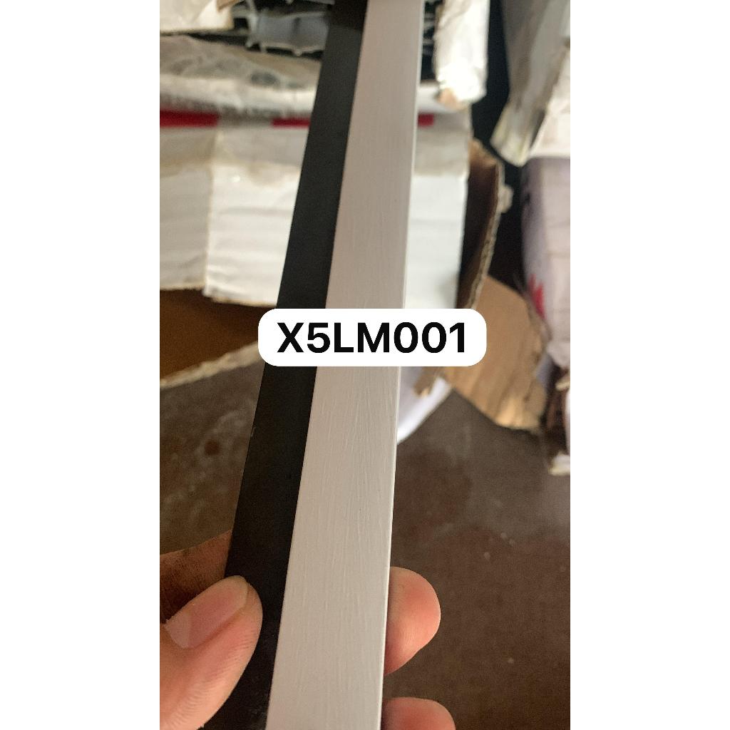 LIS U PVC X5LM001 MOTIF PUTIH 4 METER TDP