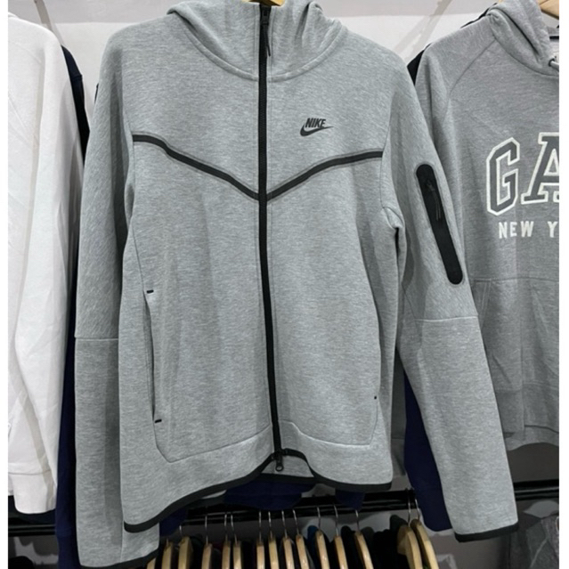 Nike Fleece Tech