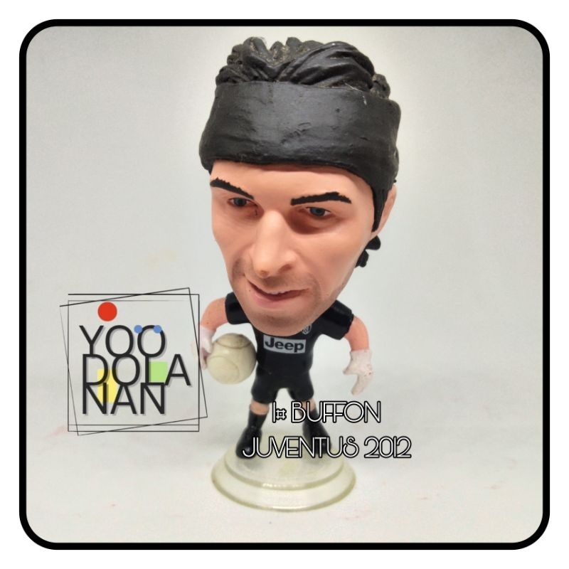 1# BUFFON - JUVENTUS 2012 KODOTO SOCCERWE FIGURE PEMAIN BOLA