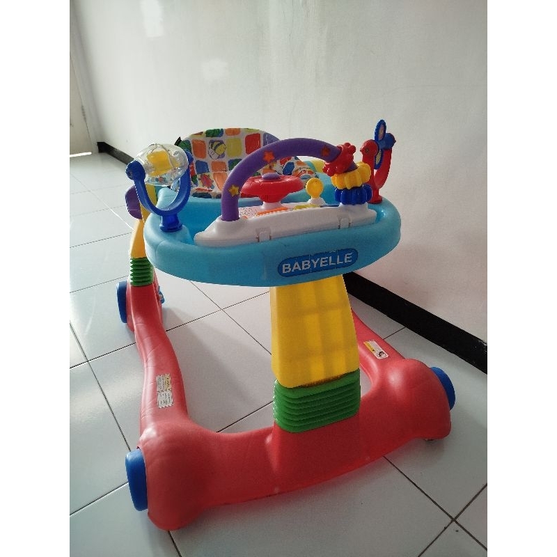Preloved Babyelle Baby Walker