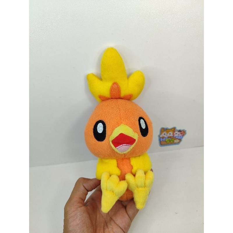 boneka torchic pokemon original tomy blaziken