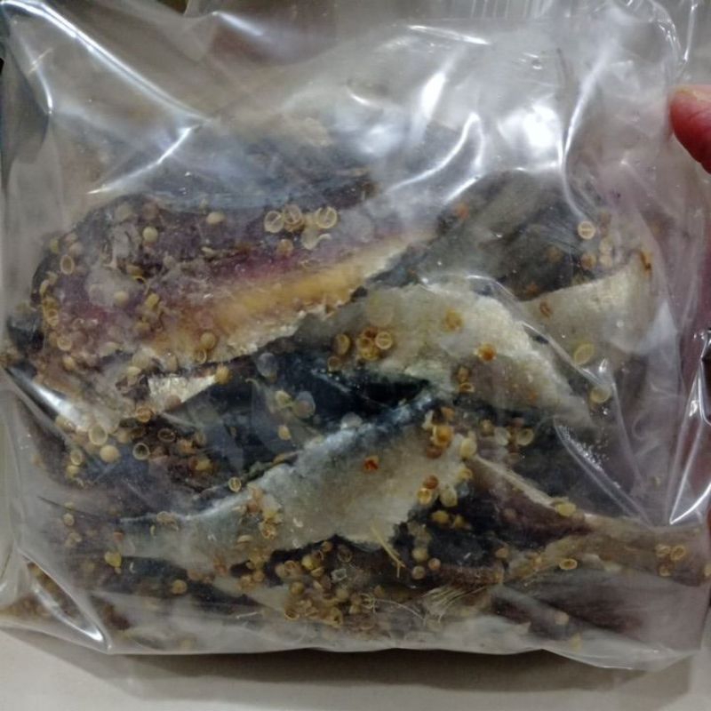 

Dendeng Ikan Asin 200gr