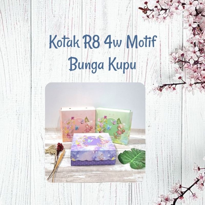 

Kotak Snack / Nasi / Kue R8 4w Motif Bunga Kupu [10lembar]