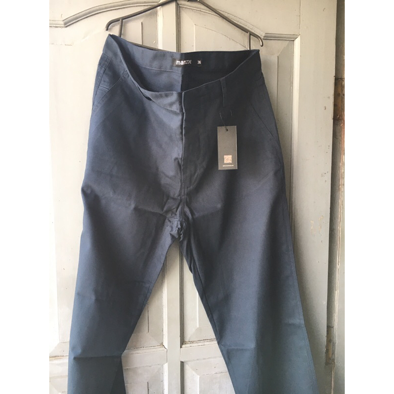 celana navy manzone