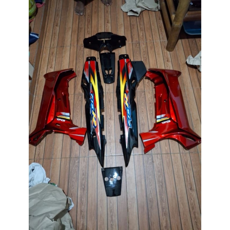 TERMURAH (COD) FULLSET COVER BODY HALUS YAMAHA FIZ R YAMAHA VEGA R LAMA KUALITAS SEPERTI ORI WARNA H