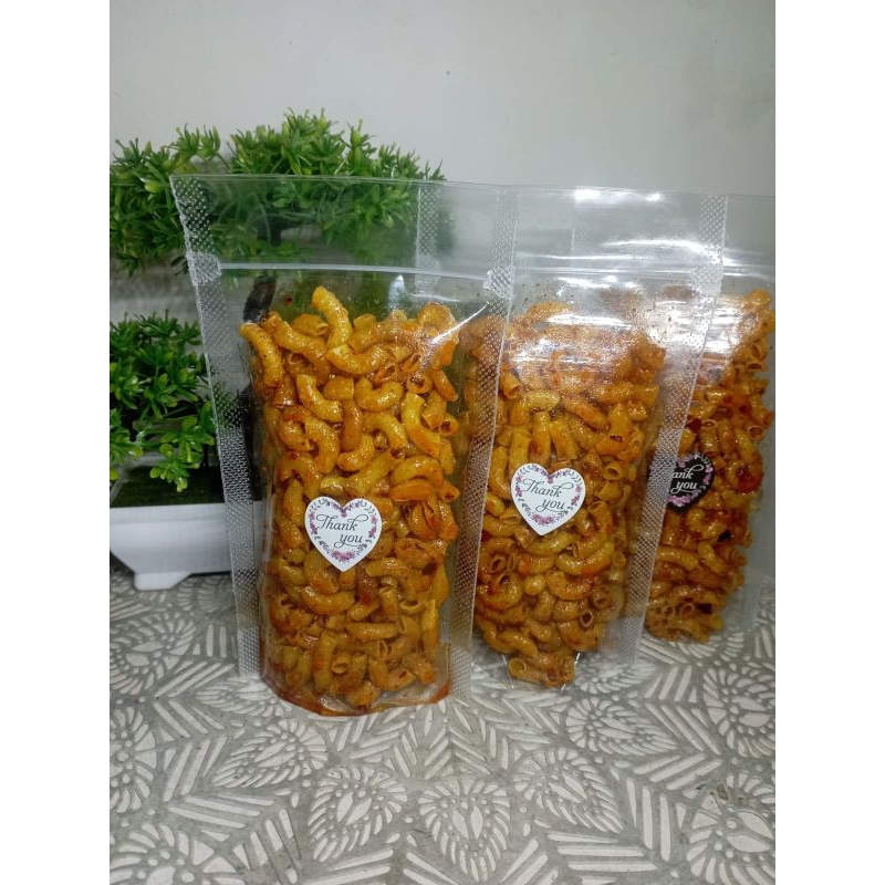 

MAKARONI PEDAS GURIH KRIUK
