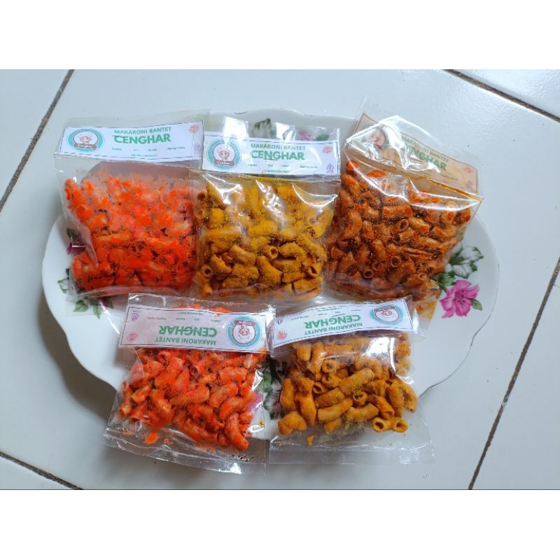 

Makaroni Bantet Aneka Rasa Gurih Murah Meriah 50 gr