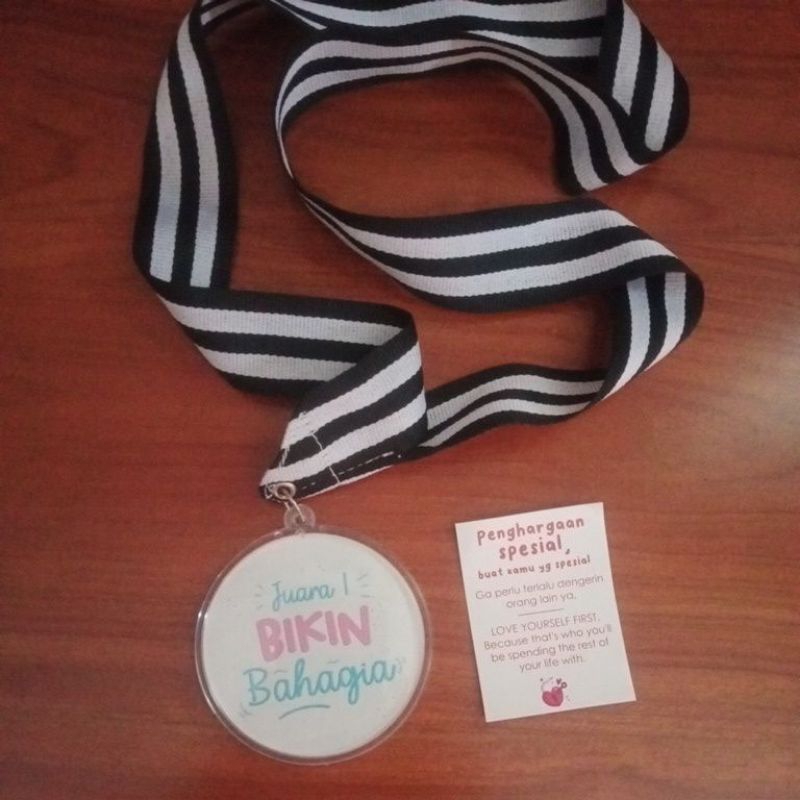 Medali Akrilik Medali Juara 1