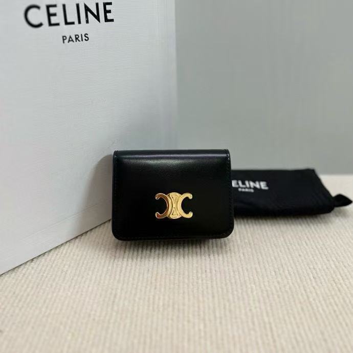 CELINE Triomphe Hardware Buckle Wallet 10K623