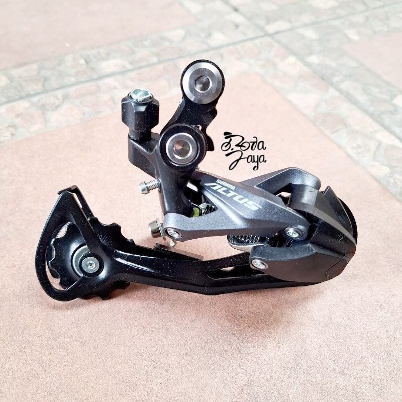 RD Shimano Altus 9 speed M2000 SGS shadow