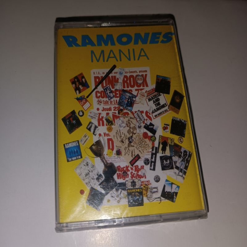 kaset ramones mania import malaysia