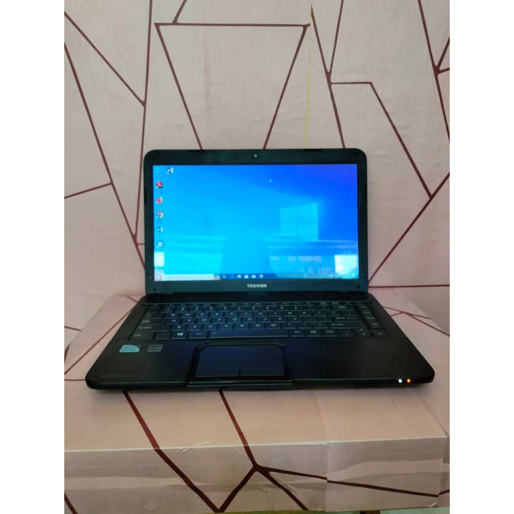 Laptop TOSHIBA SATELLITE C800D