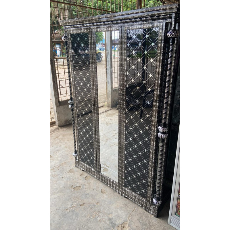 LEMARI BAJU PINTU 3 STENLIS