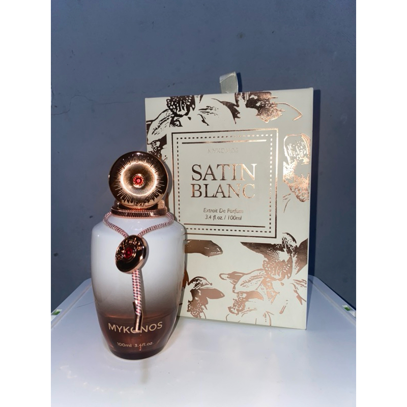 Satin blanc mykonos preloved