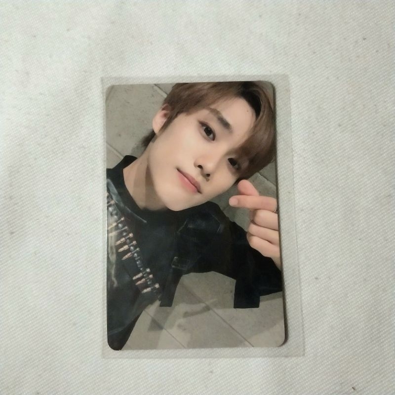 [READY STOCK] Photocard PC RTK The Boyz Jacob Wineglass