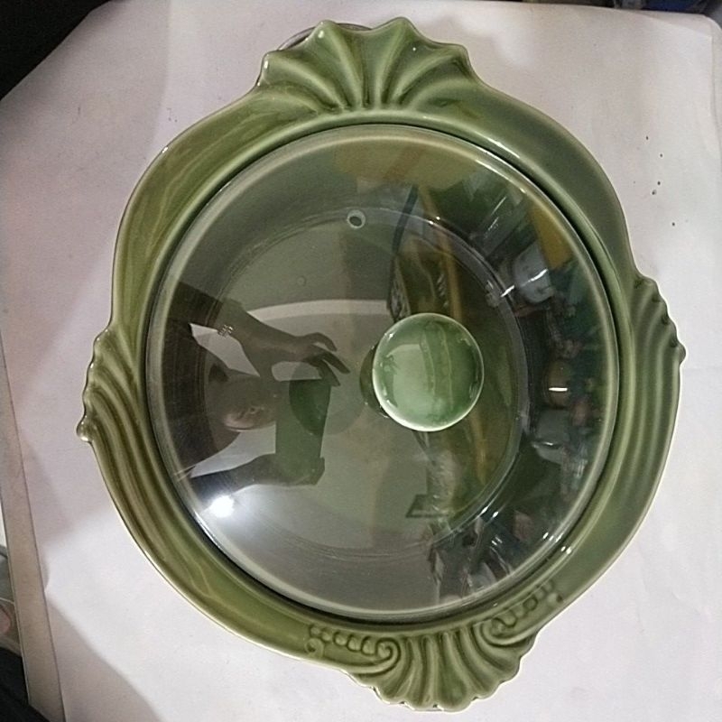 Prasmanan Bulat Keramik Tutup Kaca 1Pcs