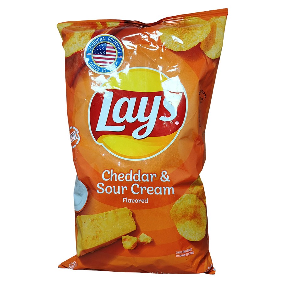 

LAYS CHEDDAR & SOUR CREAM 6.5 OZ