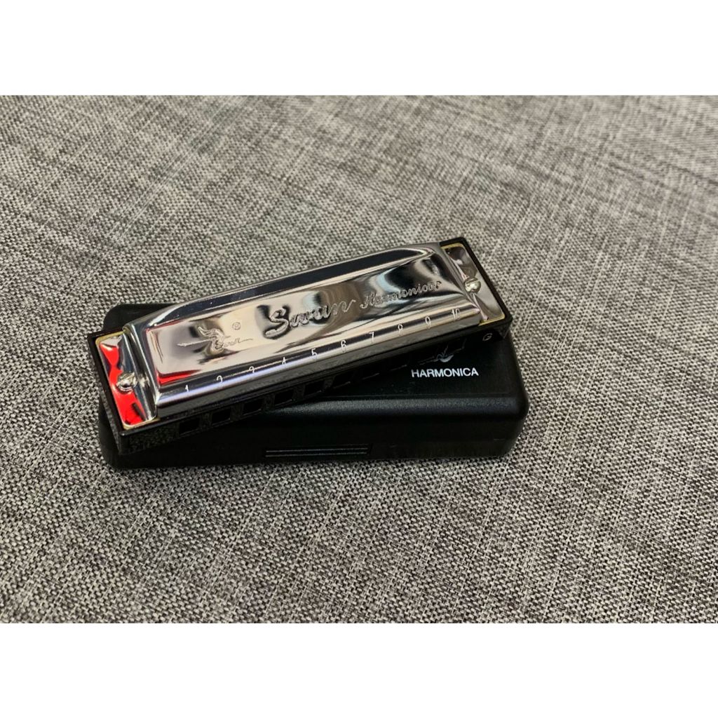 Harmonika 10 Lubang Nada G dengan Hardcase