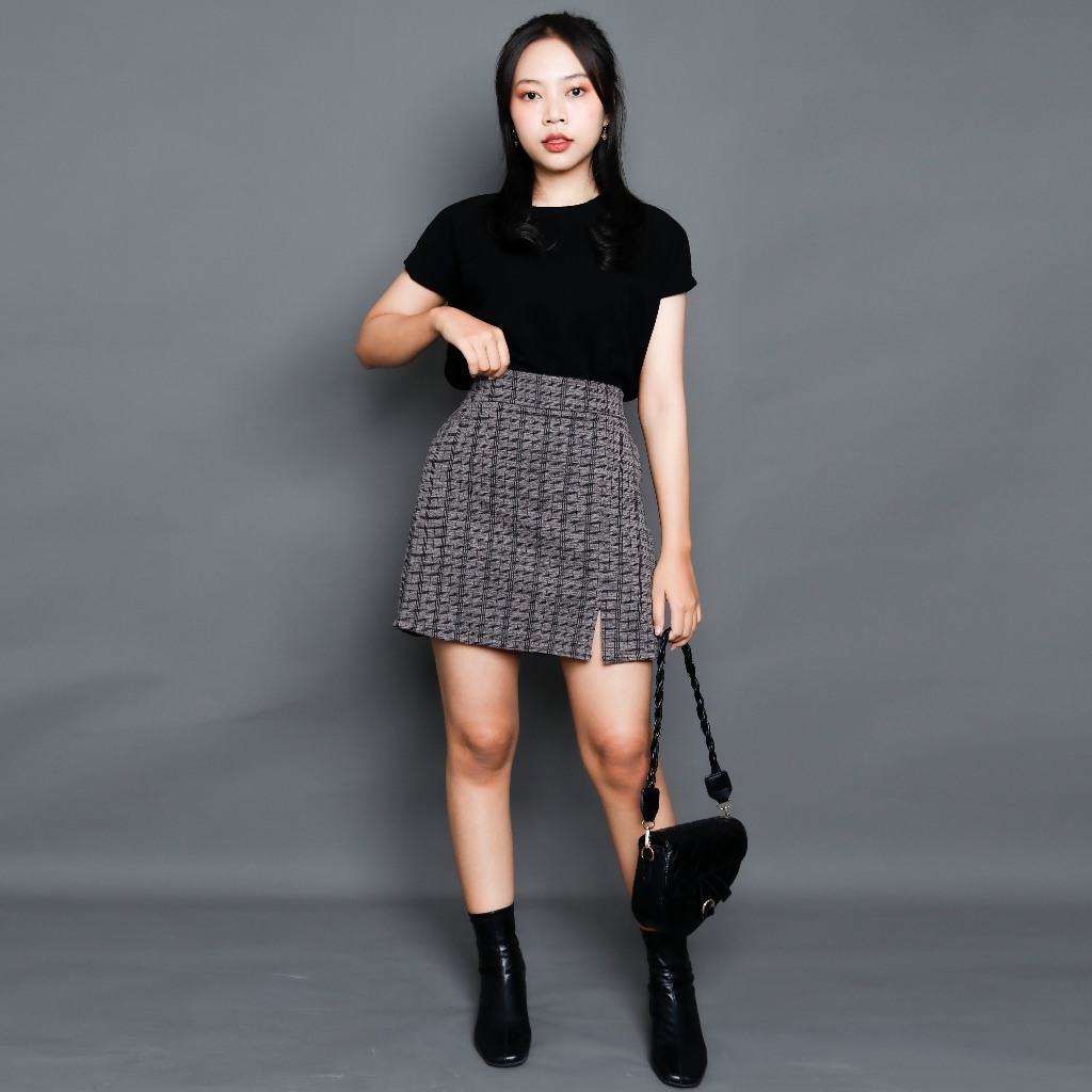Jual Mini Skirt A-Line Rok Celana Model A-Line Bahan Katun Twill By Knara Jual