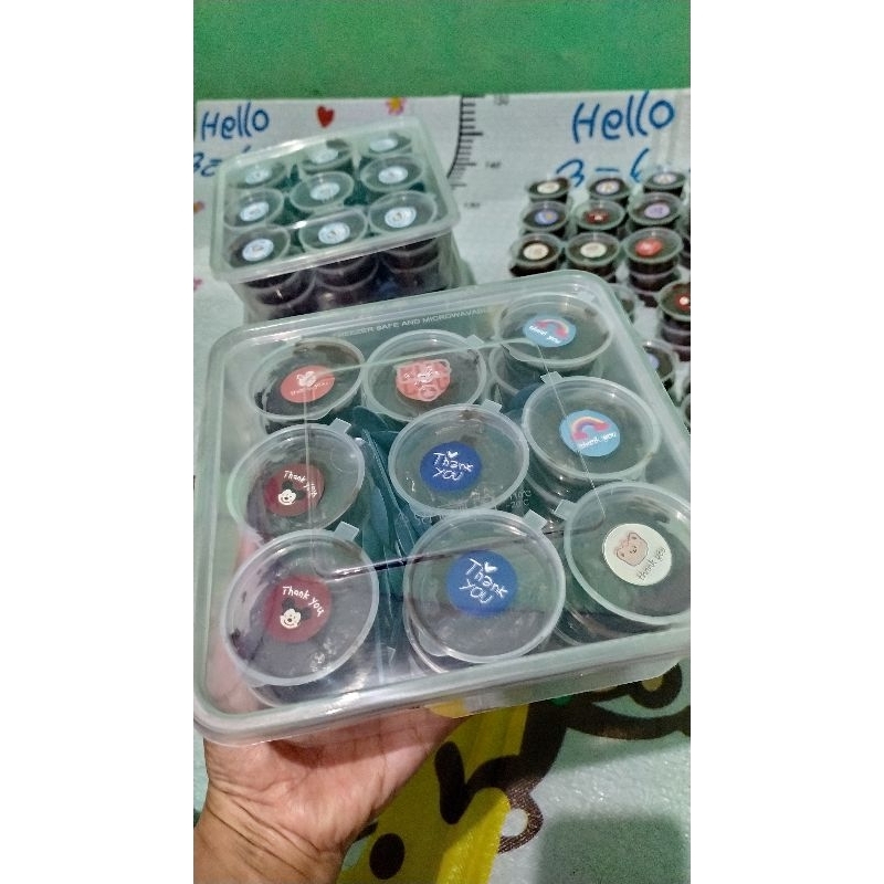 

Selai Coklat 1 kotak isi 27pc