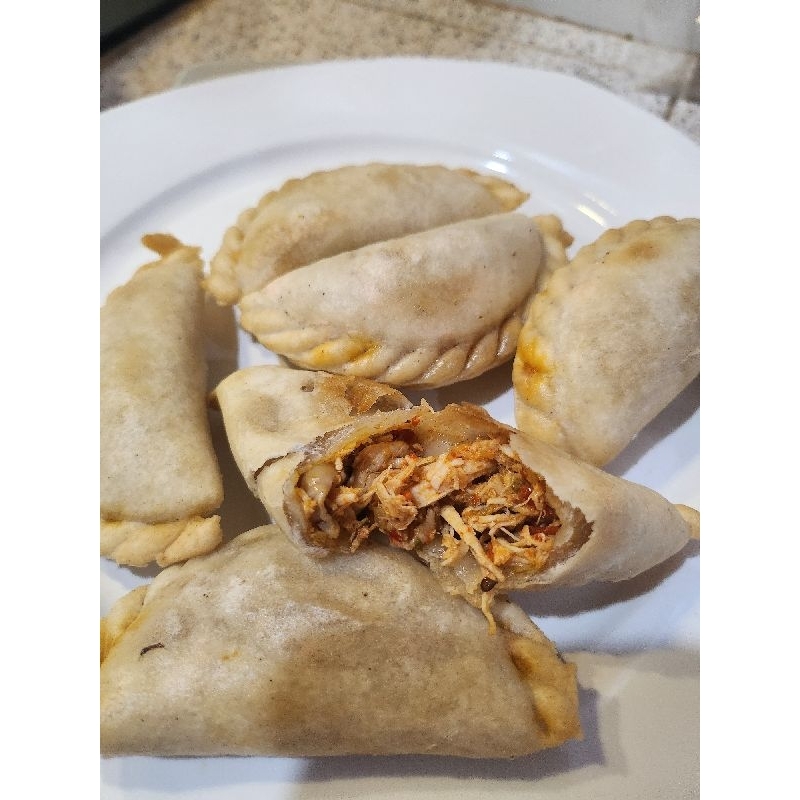 

cireng isi by sajian rasa ayam suir 1pak isi /5pc