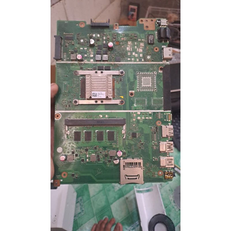 motherboard Asus x441uv buat kanibalan