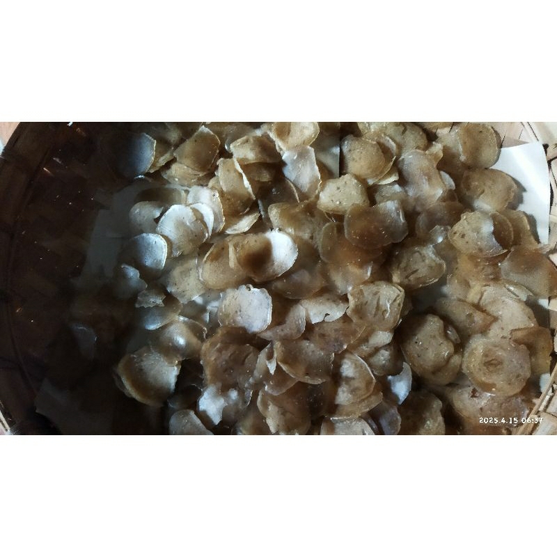 

krupuk trasi renyah gurih 500grm