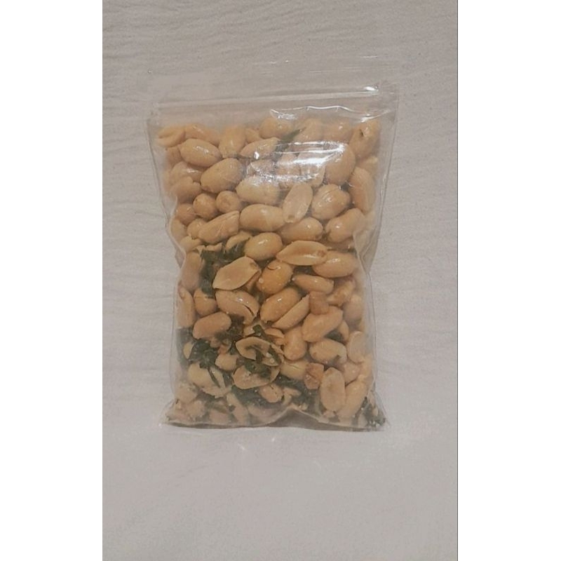 

Kacang bawang daun jeruk,renyah empuk 100 gr