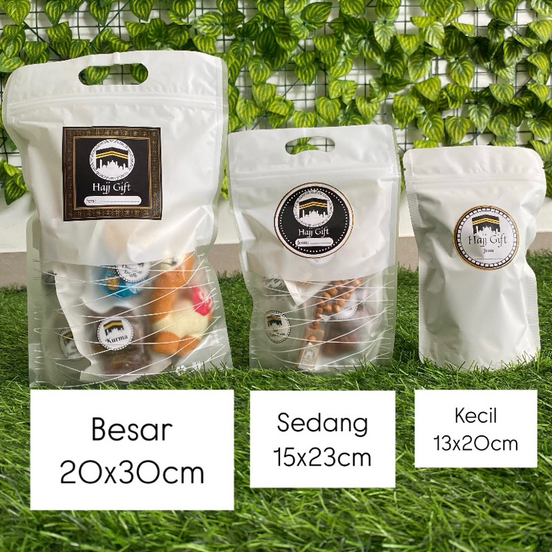 

Promo 7.7 Oleh Oleh Haji Paket Grosir Souvenir Umroh 10 Bingkisan Pouch Premium Ekonomis Hajj Gift