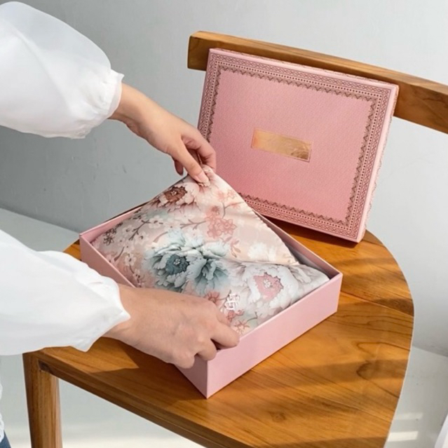 

Holy Peony Box Hampers Only