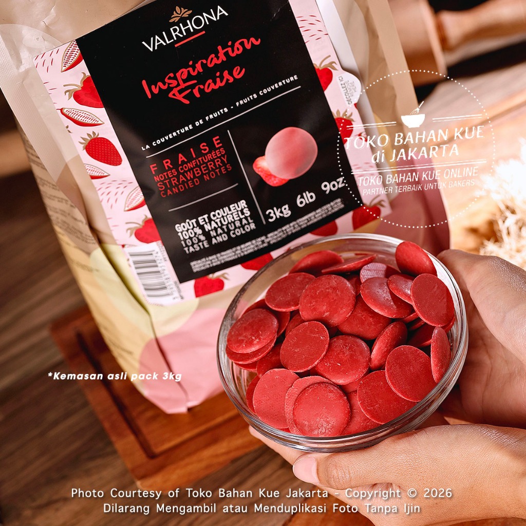 

Valrhona Inspiration Fraise STRAWBERRY 250gr Chocolate Couverture