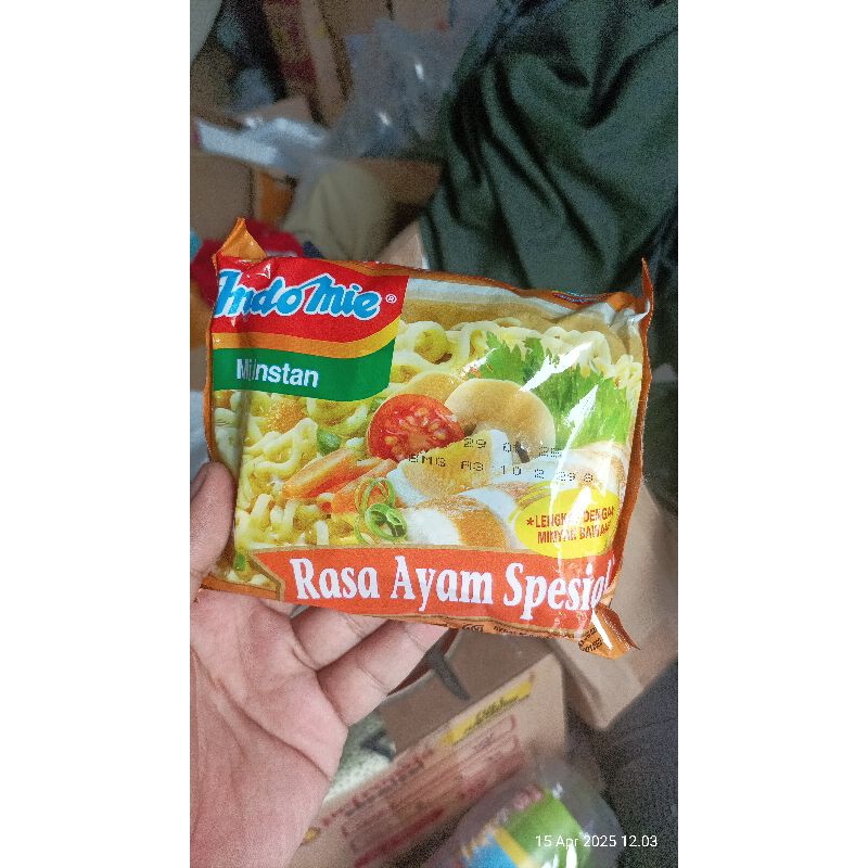 

Indomie Ayam Spesial