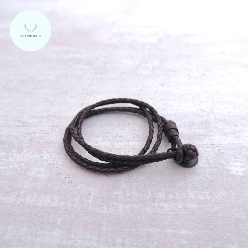 Bottega Veneta Bracelet Intrecciato Leather Double Tour in Dark Brown , Dusty Pink , Purple & Dark G