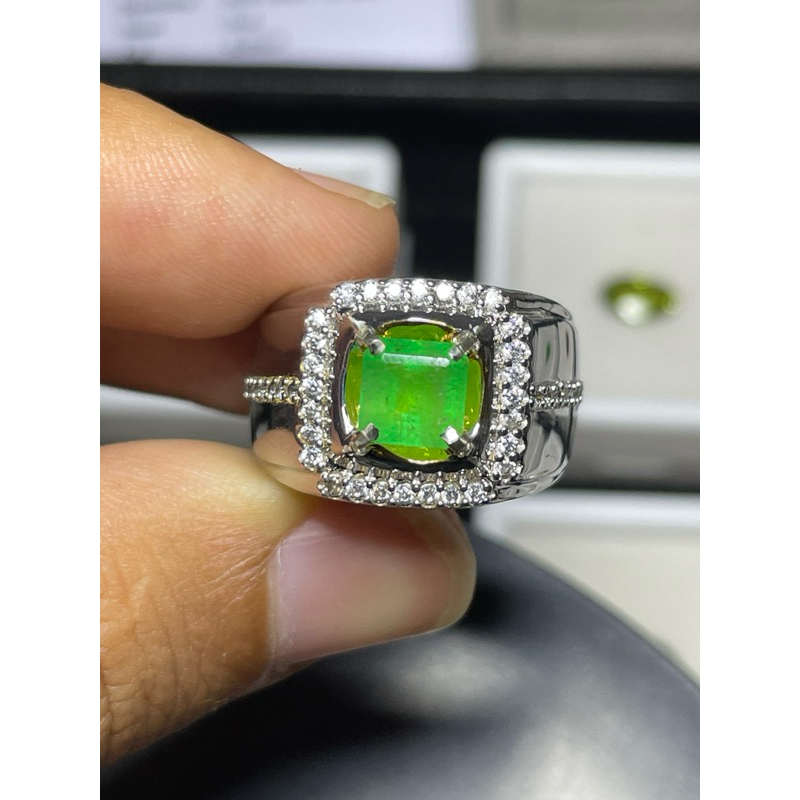 CINCIN PERMATA NATURAL EMERALD ZAMBIA