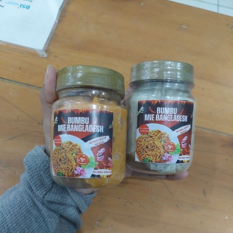 

Bumbu Mie Bangladesh Khas Medan