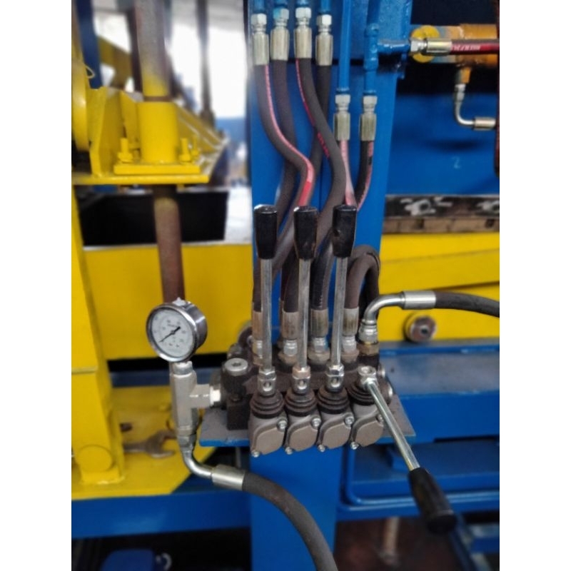 Mesin Cetak Paving Block Hidrolik