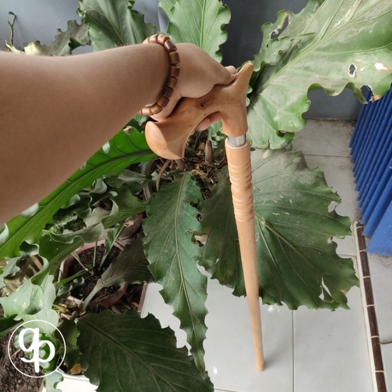 TONGKAT JALAN 1 METER TONGKAT JALAN KAYU CENDANA WANGI