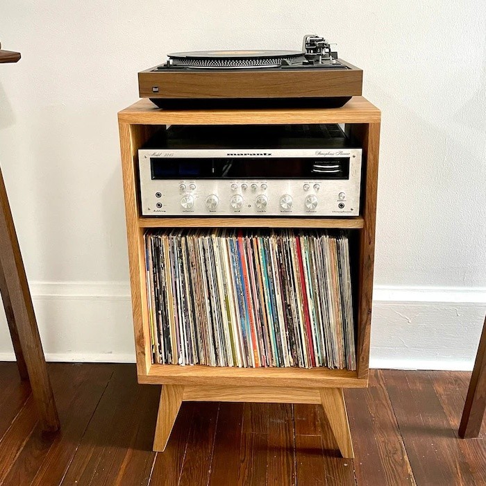 ARPA Audio – Record Box Stand 03 | Rak Vinyl Kayu Solid Natural | Untuk Koleksi Turntable, LP dan Am