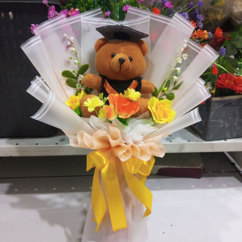 Buket Wisuda Boneka Ukuran Sedang