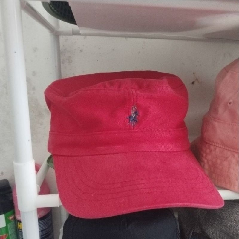 topi komando polo ori, tag termakan usia