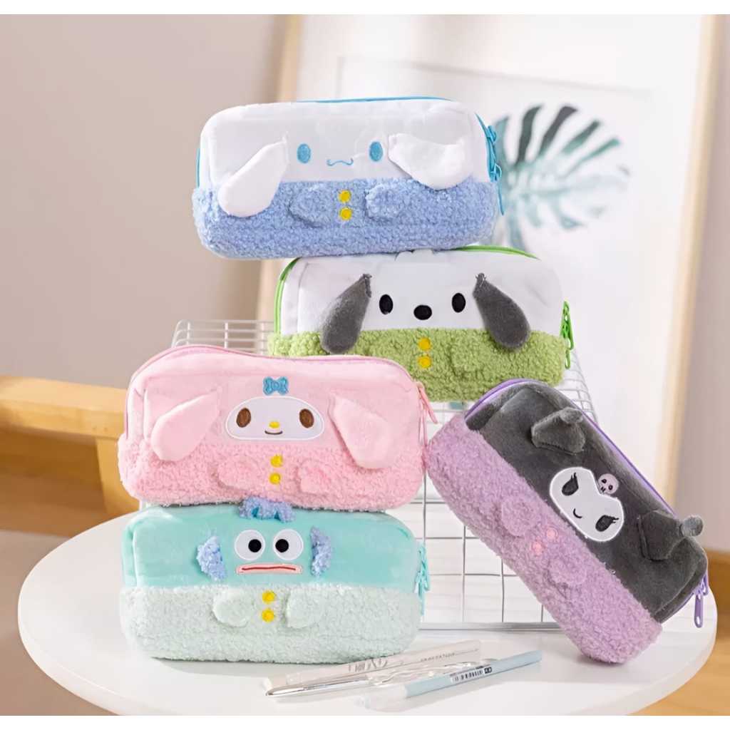 

Tempat Pensil Bulu Sanrio Hangyodon Import Tempat Pensi; Pouch Kosmetik Makeup Import