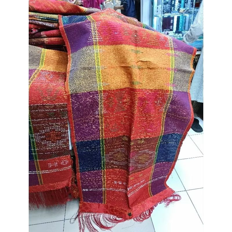 Ulos sadum simata dua,ulos holong,ulos panoropi,ulos batak