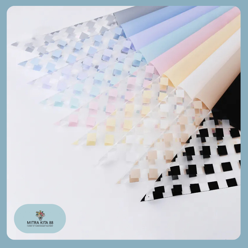

Flower Wrapping Paper Rubik's Cube Kertas Buket Bunga Bunga Kotak Kotak Transparan Cellophane KB078