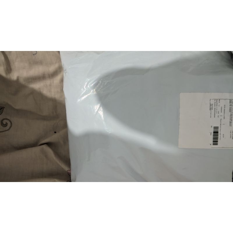 Caysie - Black Boxie Hoodie London