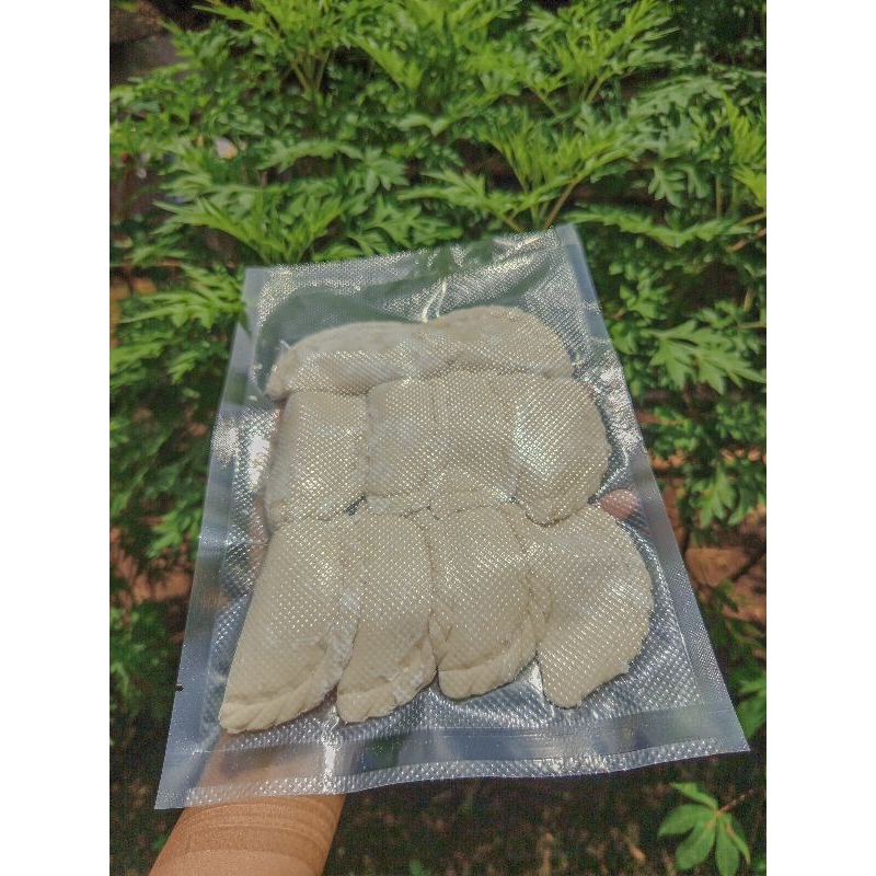 

Cireng isi ayam suwir pedas