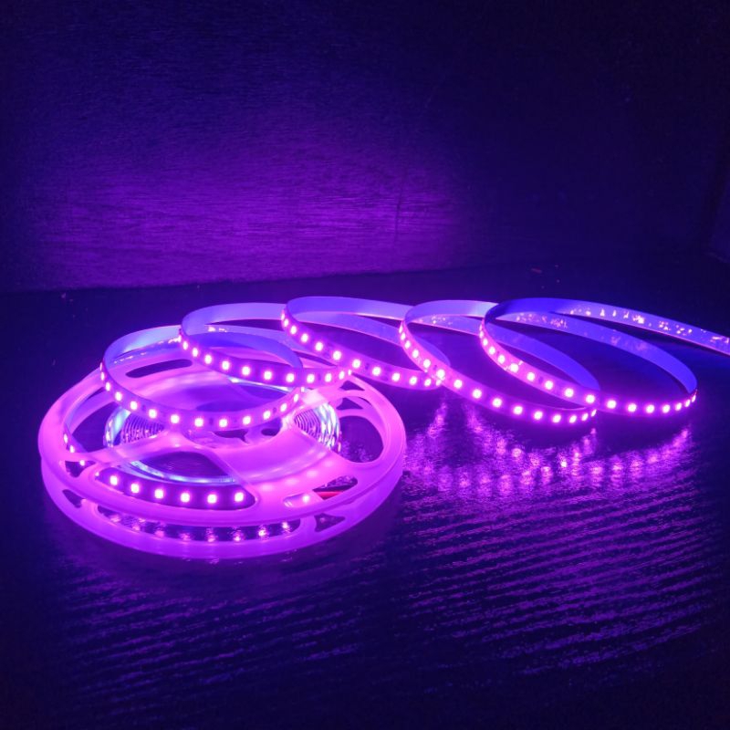 Lampu LED strip SMD dengan 120 LED 1 roll/5meter