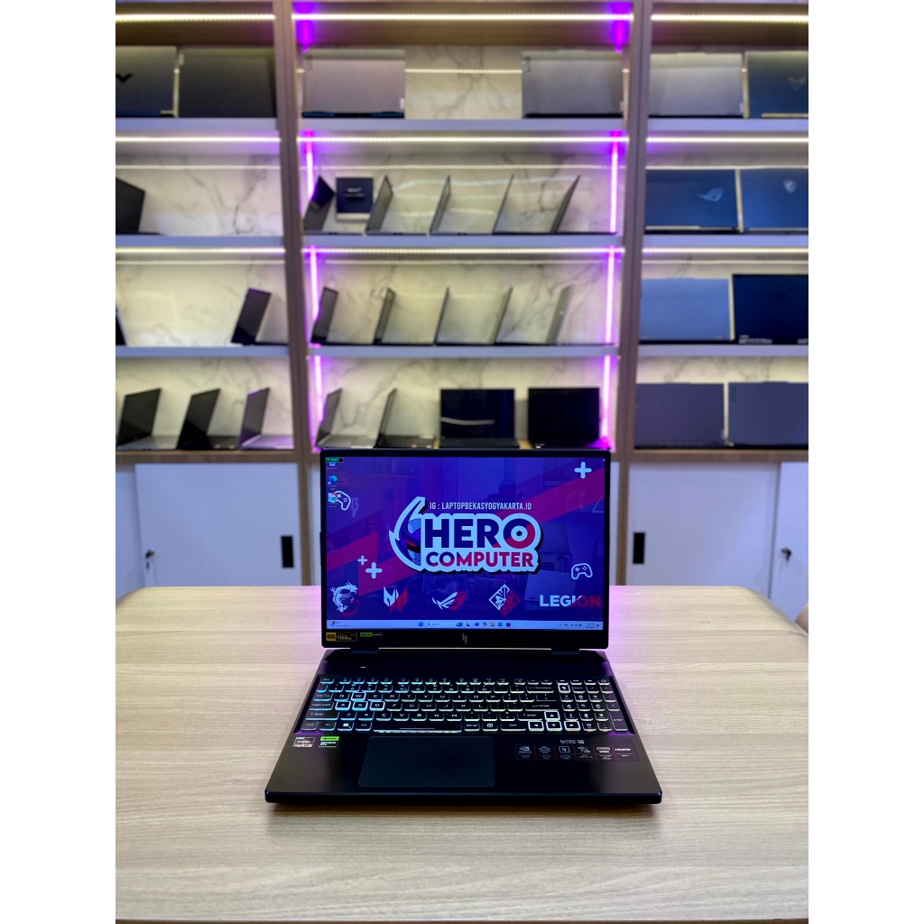 Laptop Acer Nitro 16, Amd Ryzen 7 7735HS, Nvidia RTX 4050 (6GB)