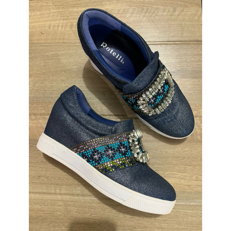 Preloved Sepatu Rotelli kondisi VVGC Size 39 / 40